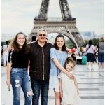 รับตัดต่อรูปครอบครัวเพิ่มคนใส่ในภาพ